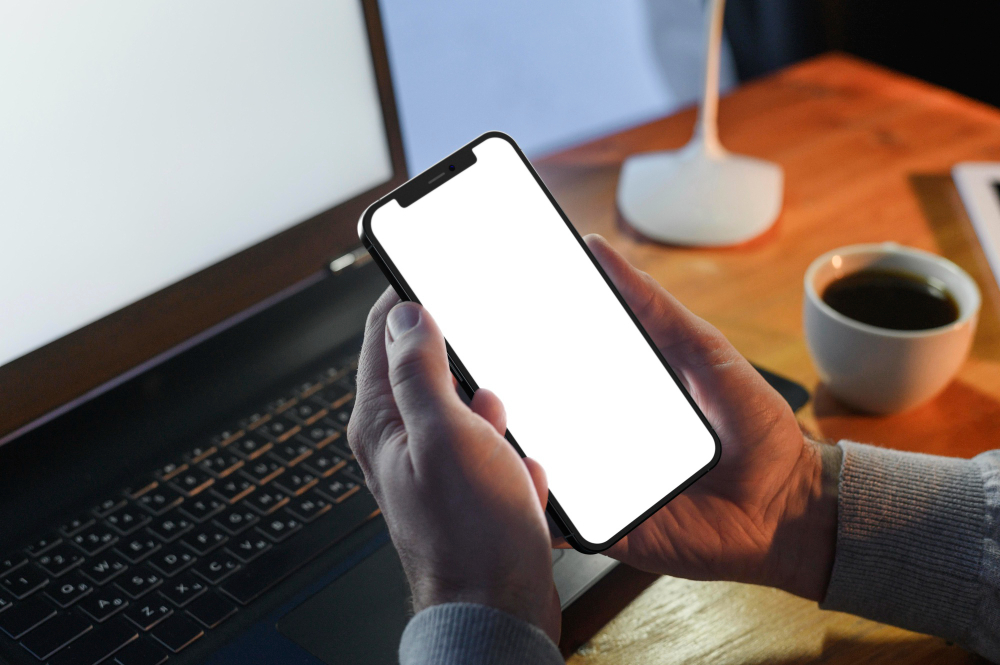 iPhone szerviz amikor a tóba esett telefonod is megmenthető - classgsm.hu